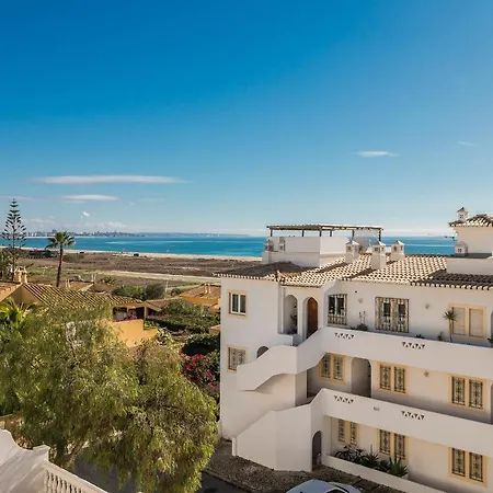 Casa Londamba - Sea View Over Meia Praia, Holiday home Lagos