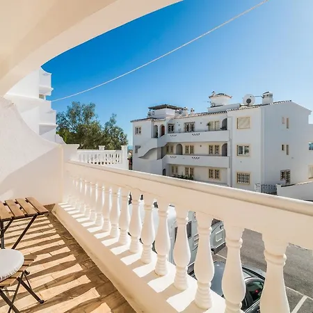 Holiday home Casa Londamba - Sea View Over Meia Praia, *