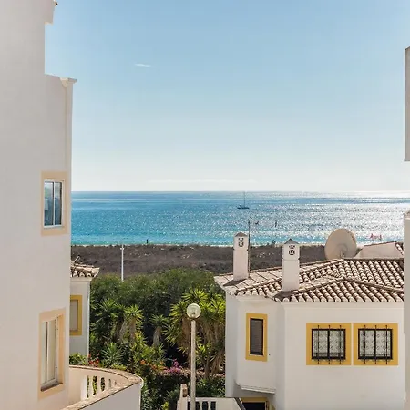 Casa Londamba - Sea View Over Meia Praia,
